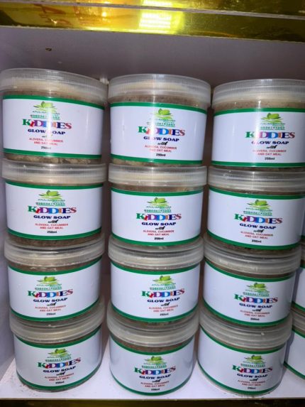Kiddies glow soap Suitable for 3yrs and above